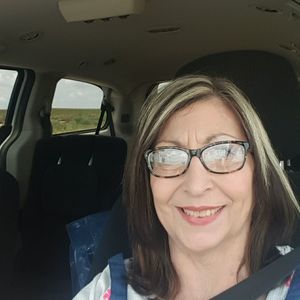 Meet your Posher, Janis